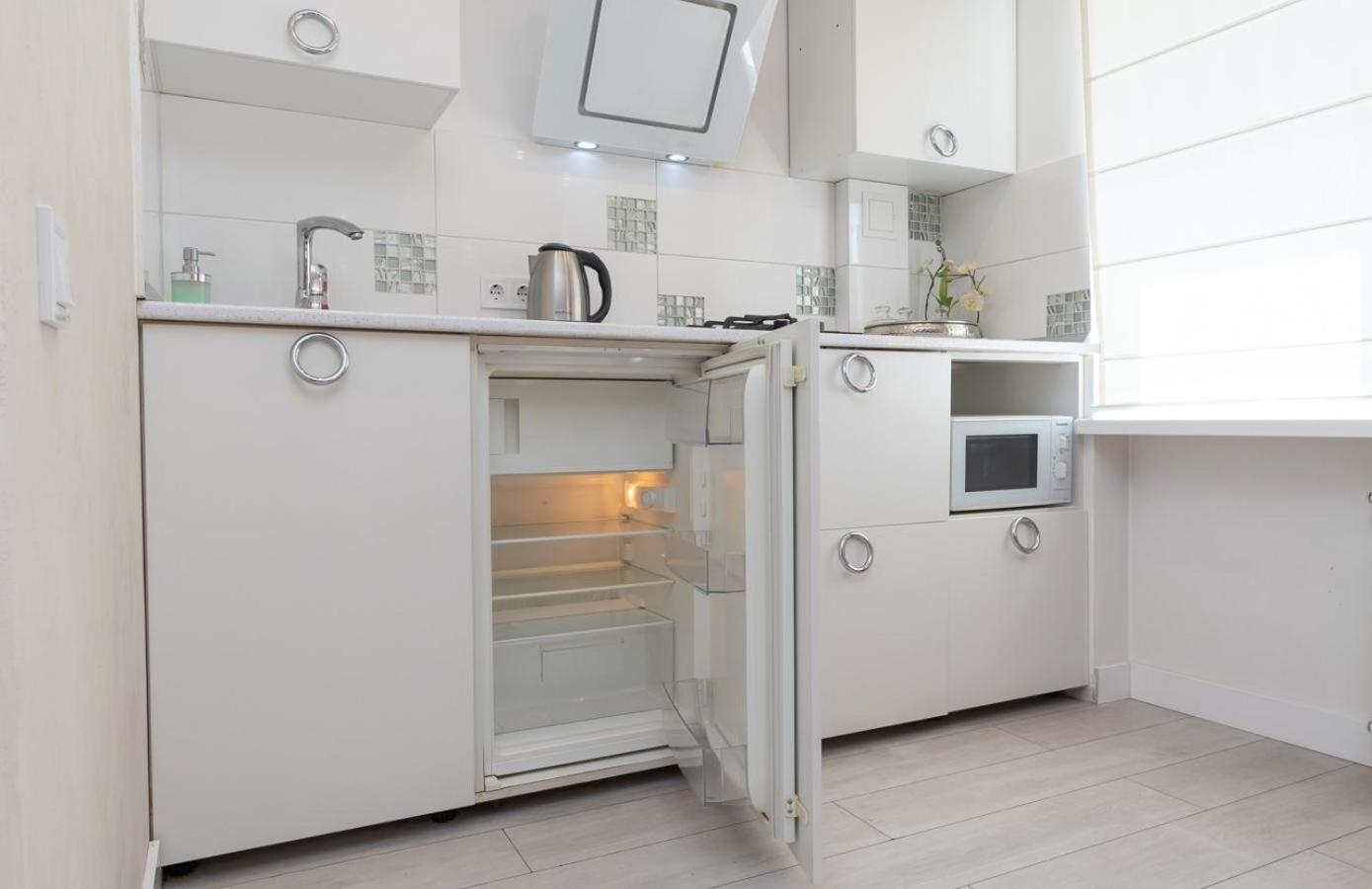 Flat24 On Lesi Ukrainki 3 Apartment Киев Екстериор снимка